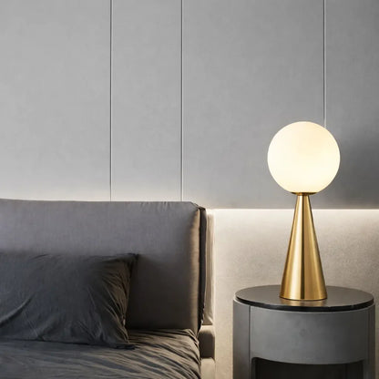 Creative Cone Classic Lamp