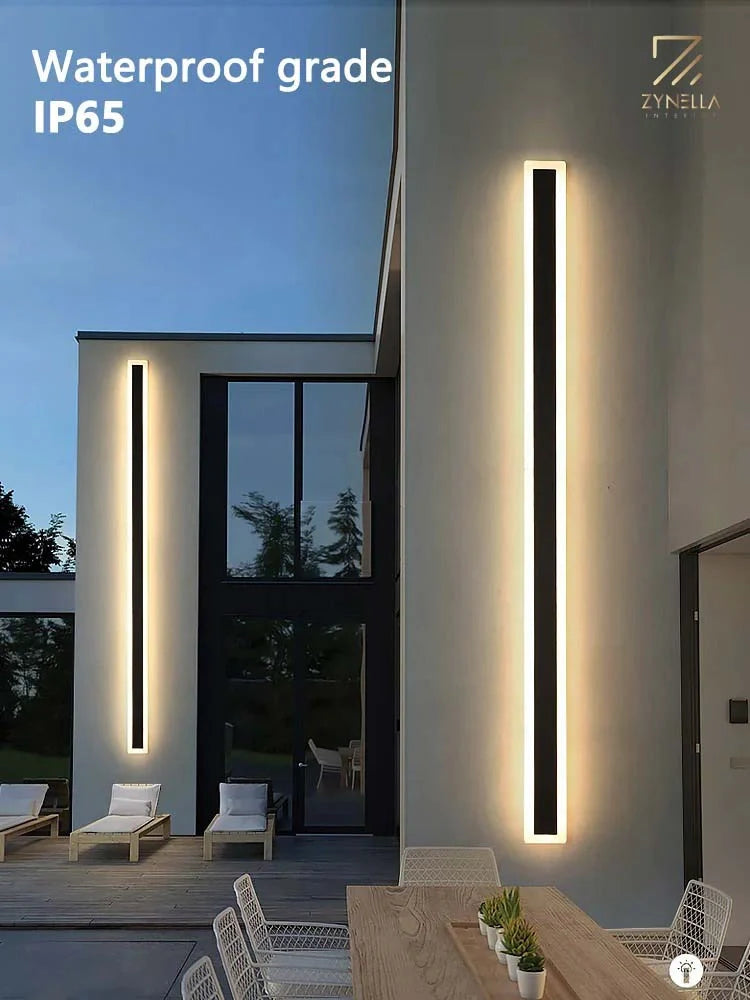 Isabella Outdoor Lamp