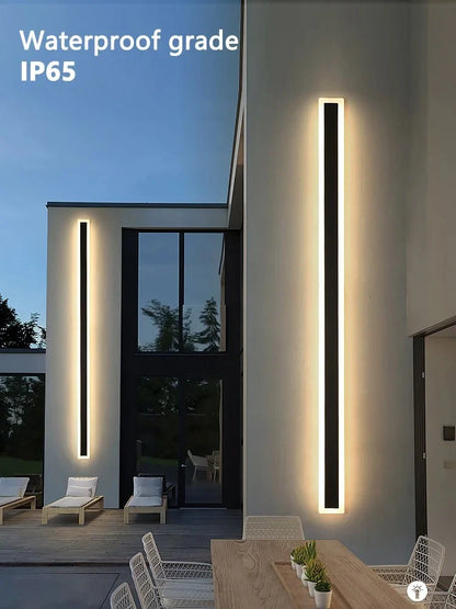 Isabella Outdoor Lamp