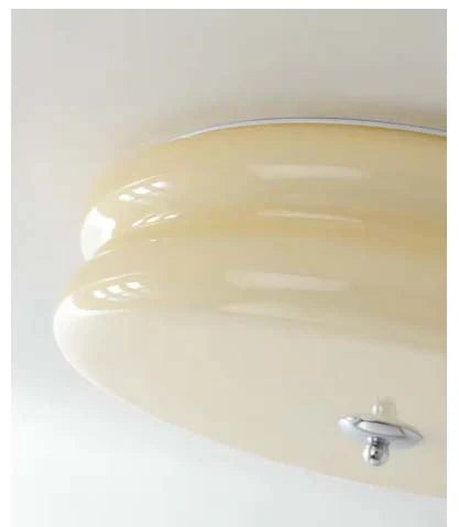Radiant Glass Illumina