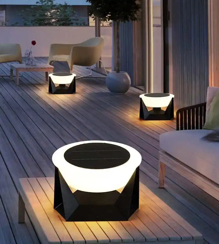 Zynella Solace: Solar-Powered Lamp