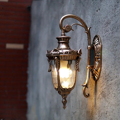 Valencia Vintage Garden Lamp