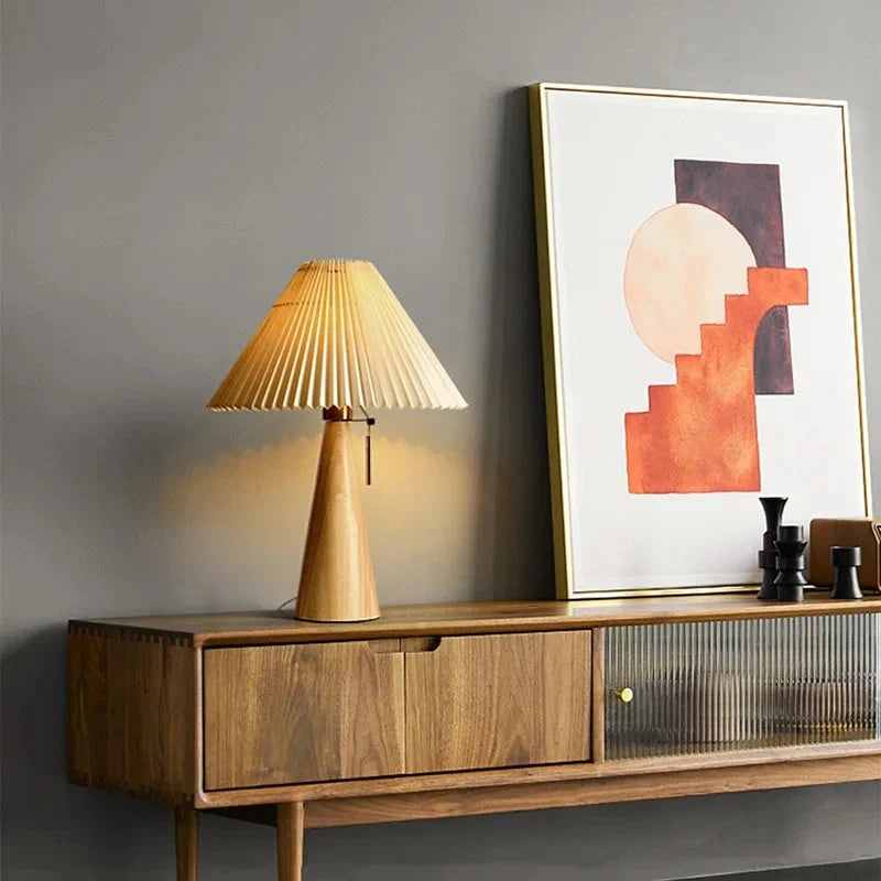 Amazon Retro Wooden Lamp