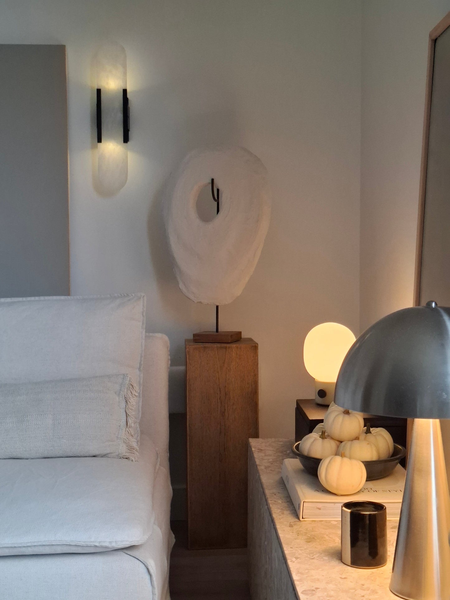 Regalia Marble Wall Lamp (50cm)