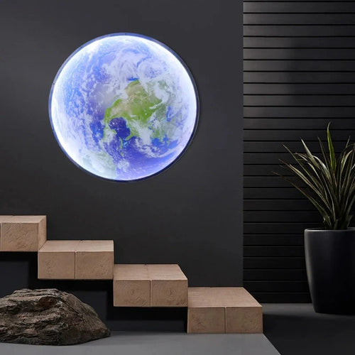 Full Moon Wall Lamp