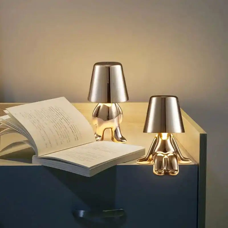 Zynella Oscar: Italian-Style Golden "Little Man" Portable Desk Lamp