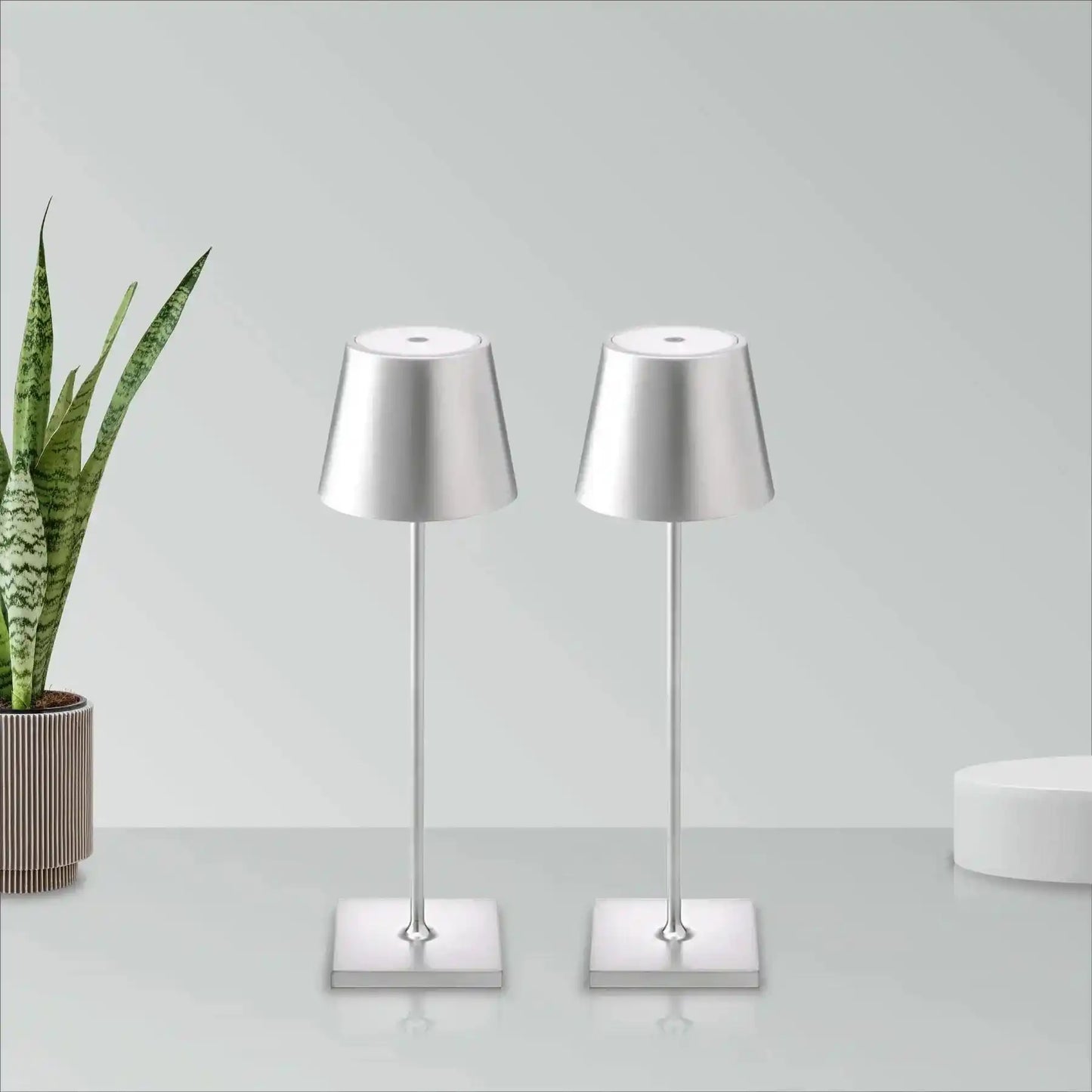 Zynella Aurelia: Modern Gold Cordless Table Lamps (Set of 2)
