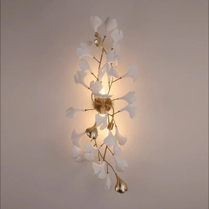 Jenifer Leaf Modern Wall Lamp