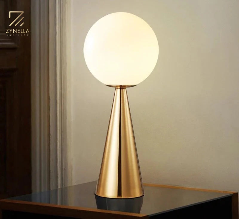 Creative Cone Classic Lamp