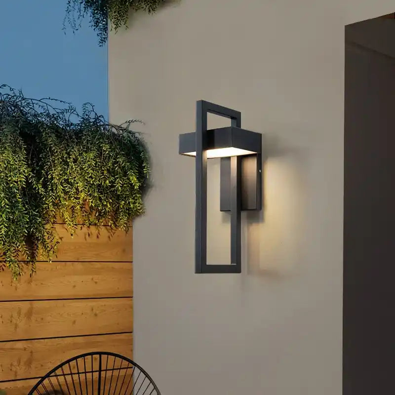 Zynella Titan: Modern Stainless Steel Outdoor Sconce (IP65 Waterproof)