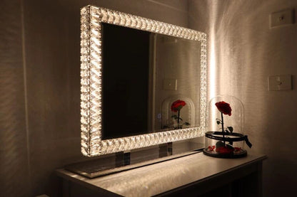 Zynella Vanity Elegant Mirror