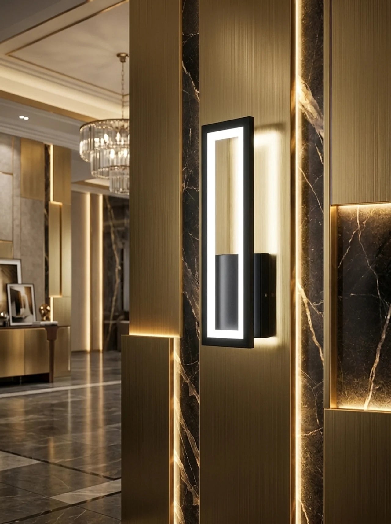 Elara Warm Wood Wall Lamp