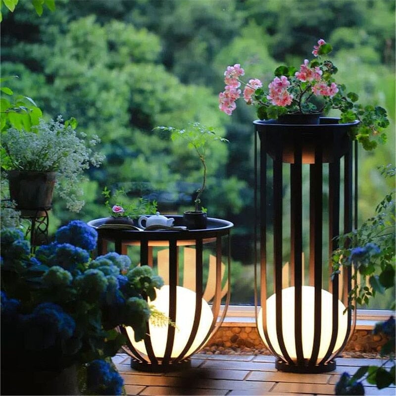 Zynella Flower Pot Table Lamp